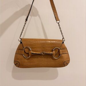 Leather shoulder bag